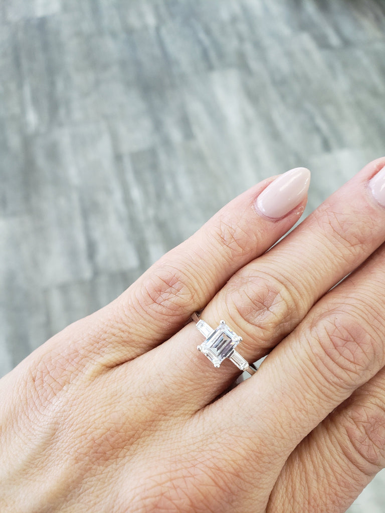 1 carat baguette diamond ring Outlet