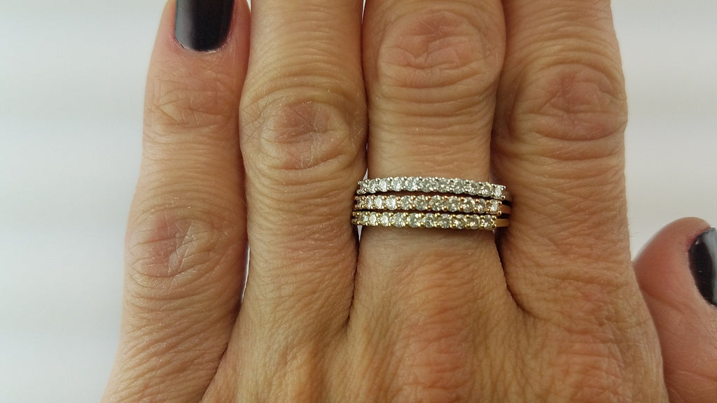 Wedding Ring Set, Moissanite Rose Gold Engagement Ring, Round 8mm Moissanite  Ring, Di… | Rose gold round engagement ring, Wedding rings solitaire, Wedding  ring sets